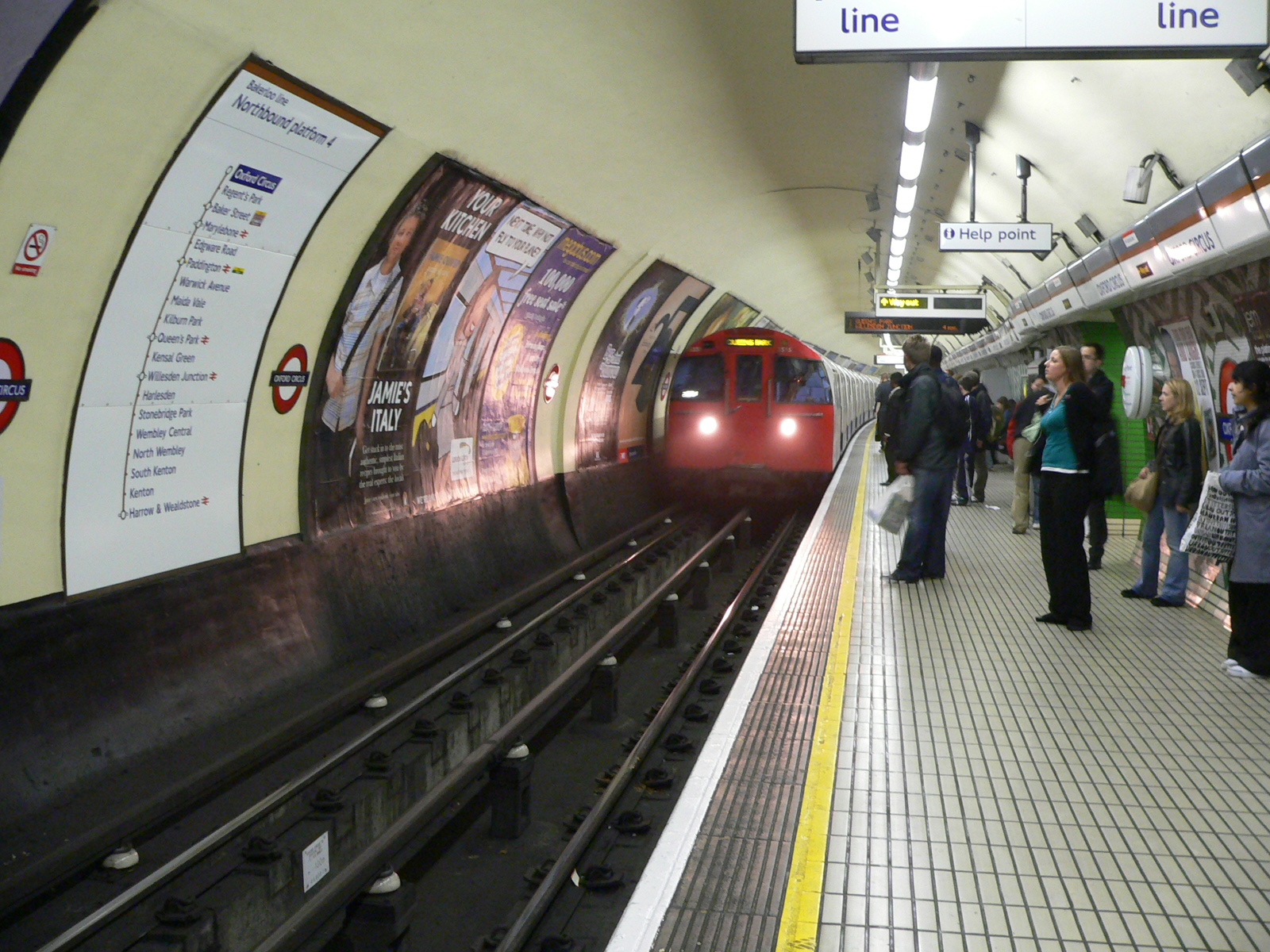 Oxford Circus Platform