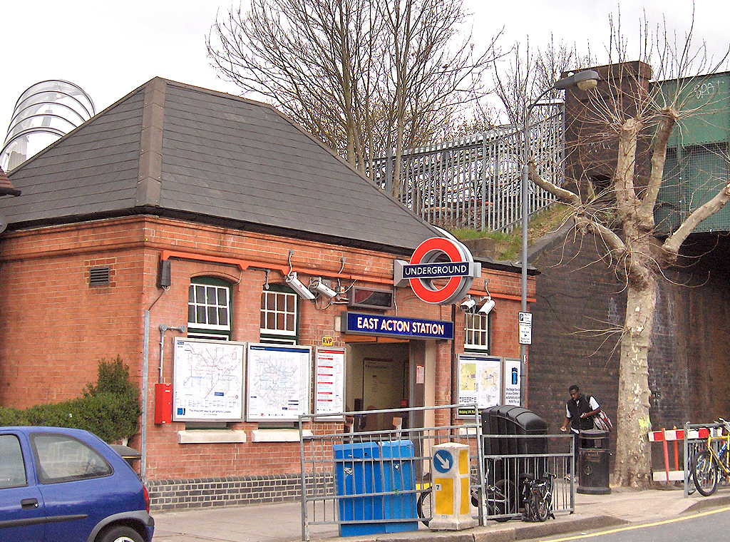 East Acton Entrance