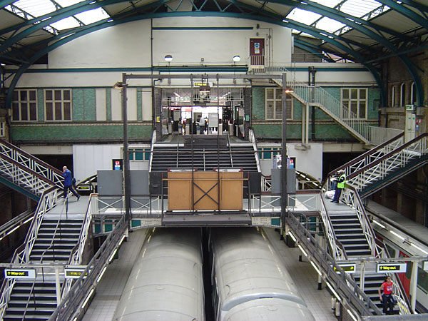 Aldgate Platform