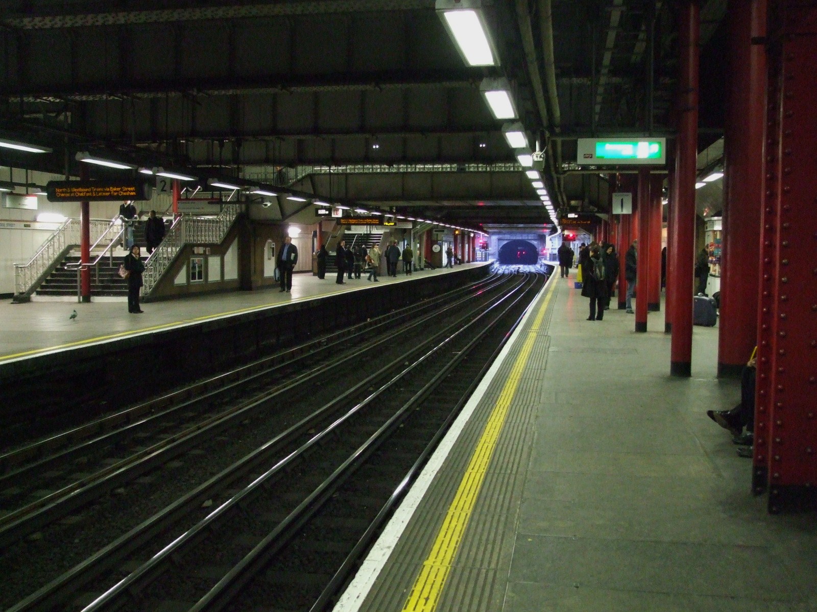 Liverpool Street Platform