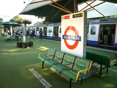 Southfields Platform