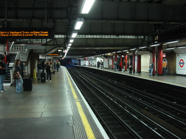 Liverpool Street Platform