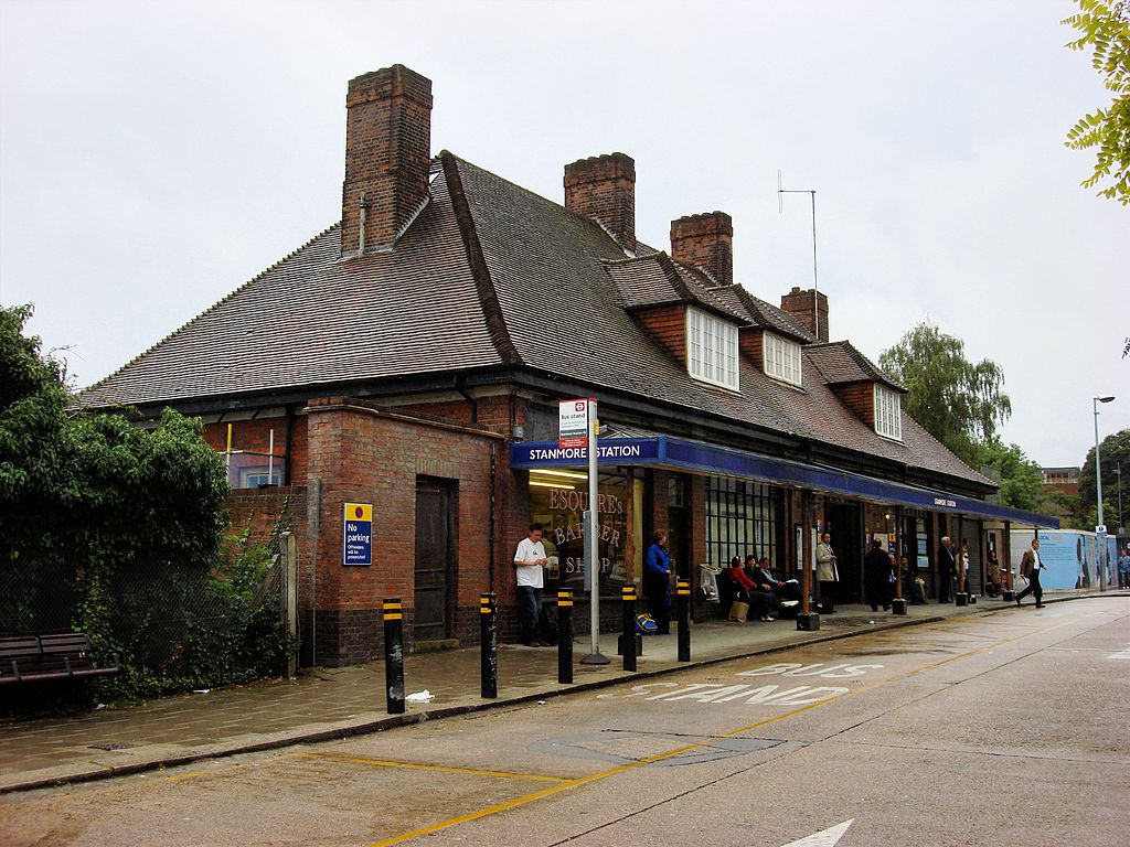 Stanmore Entrance