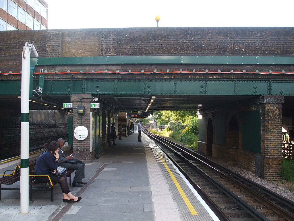 Colindale Platform