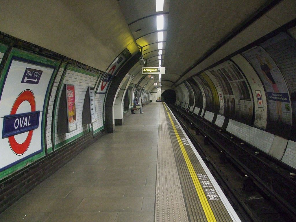 Oval Platform