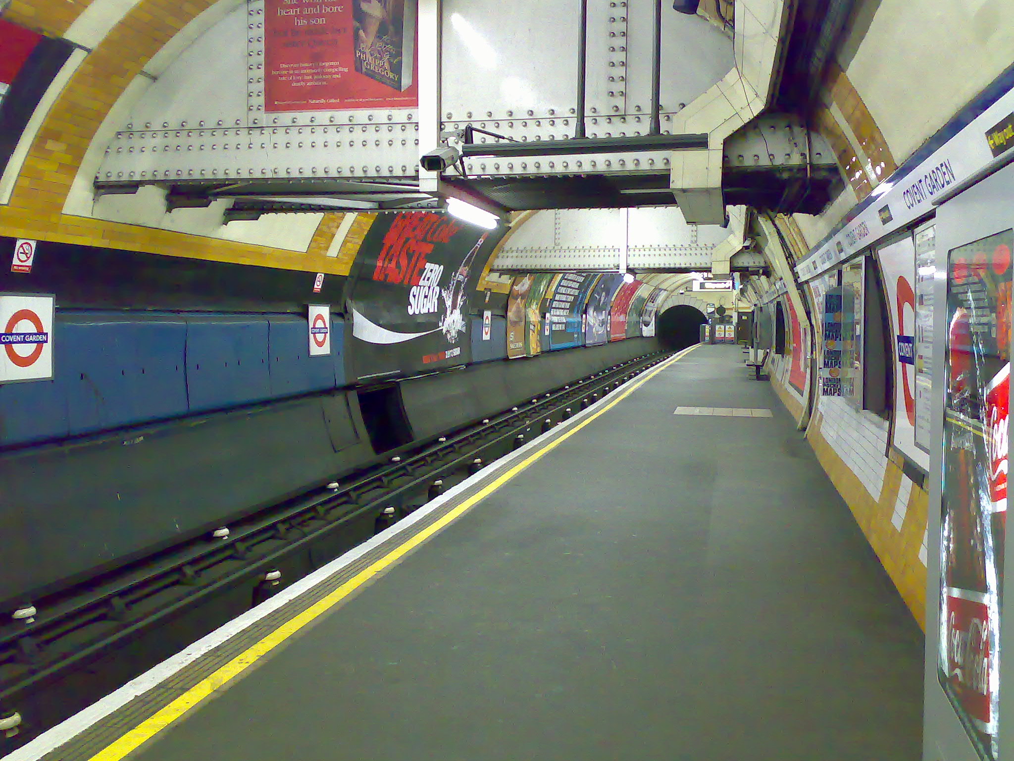 Covent Garden Platform