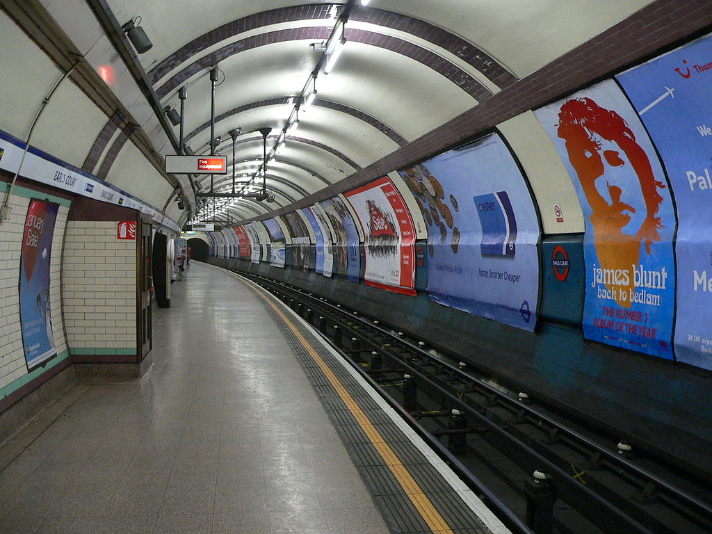 Earl's Court Platform