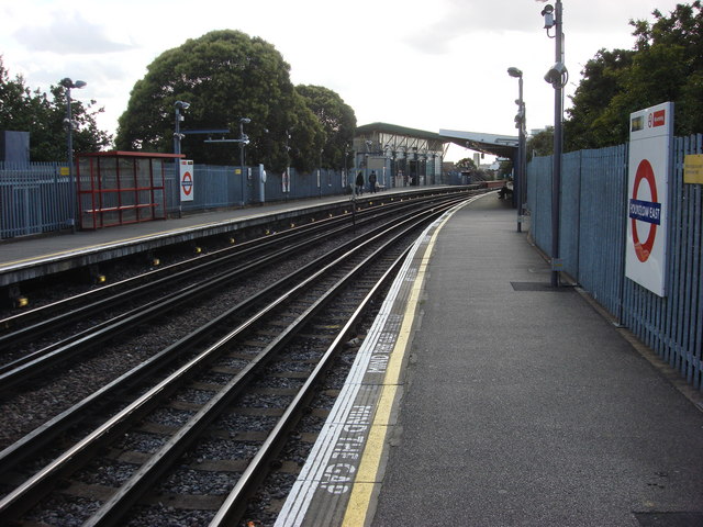 Hounslow East Platform