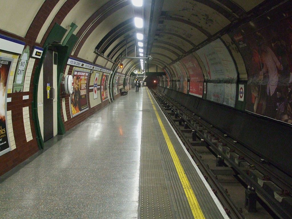 Hyde Park Corner Platform