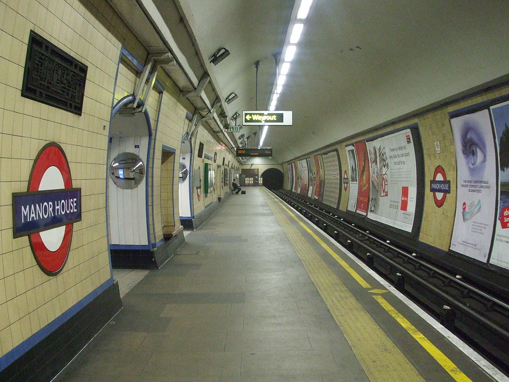 Manor House Platform
