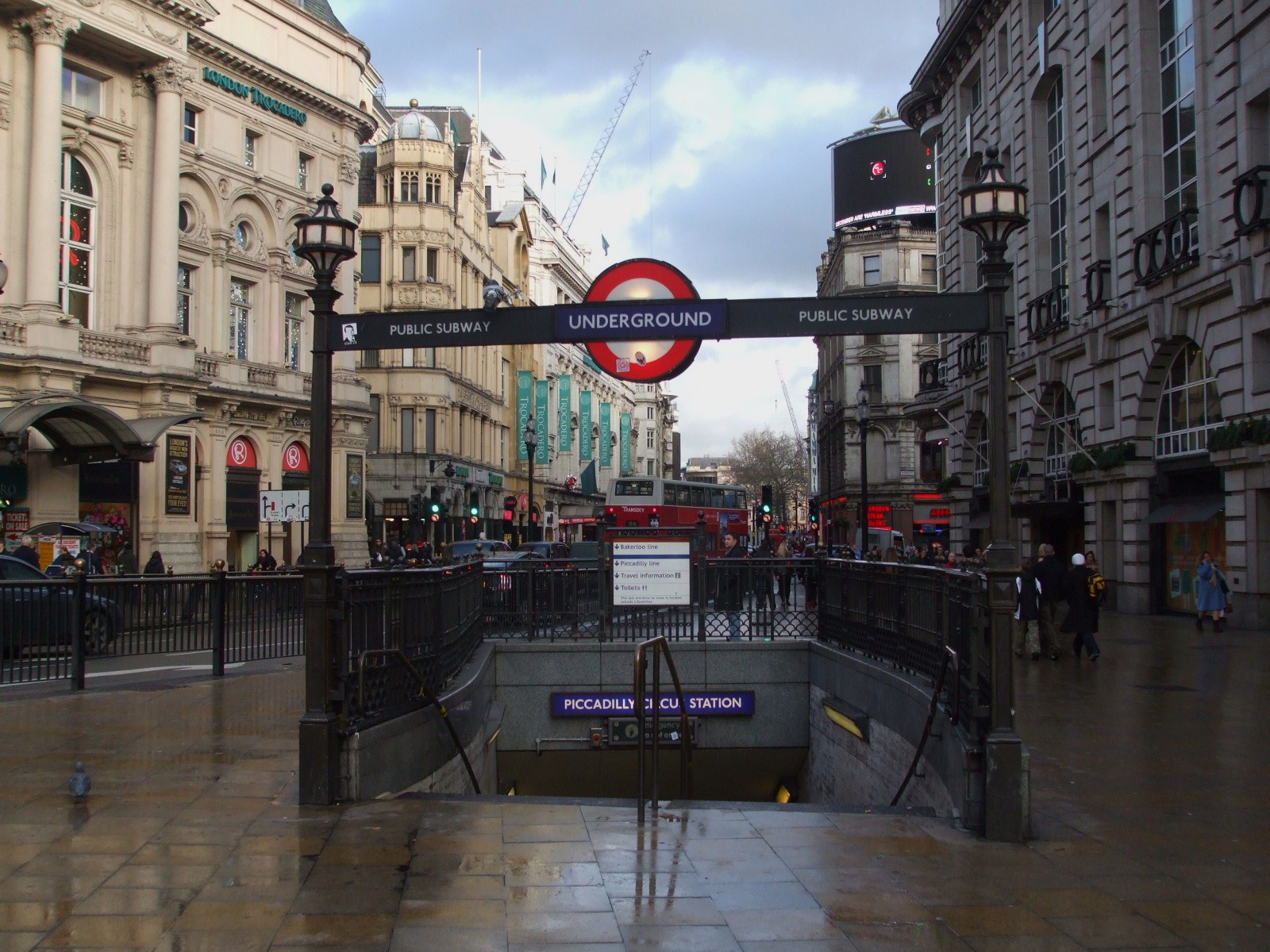 Piccadilly Circus Entrance